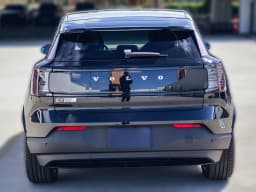 Volvo EX30 Ultra Twin Motor AWD 2026 — side view