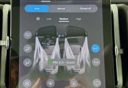 Volvo EX30 Ultra Twin Motor AWD 2026 — side view