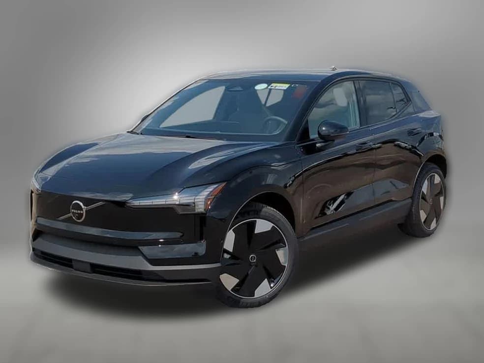 Volvo EX30 Ultra Twin Motor AWD 2026 — side view