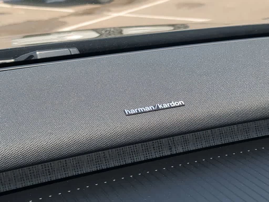 Volvo EX30 Ultra Twin Motor AWD 2026 — side view
