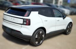 Volvo EX30 Plus Single Motor RWD 2026 — side view