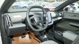 Volvo EX30 Plus Single Motor RWD 2026 — side view