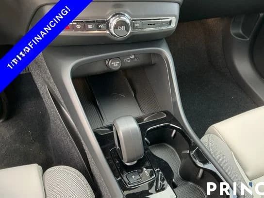 Volvo EX40 Plus Twin Motor AWD 2026 — side view