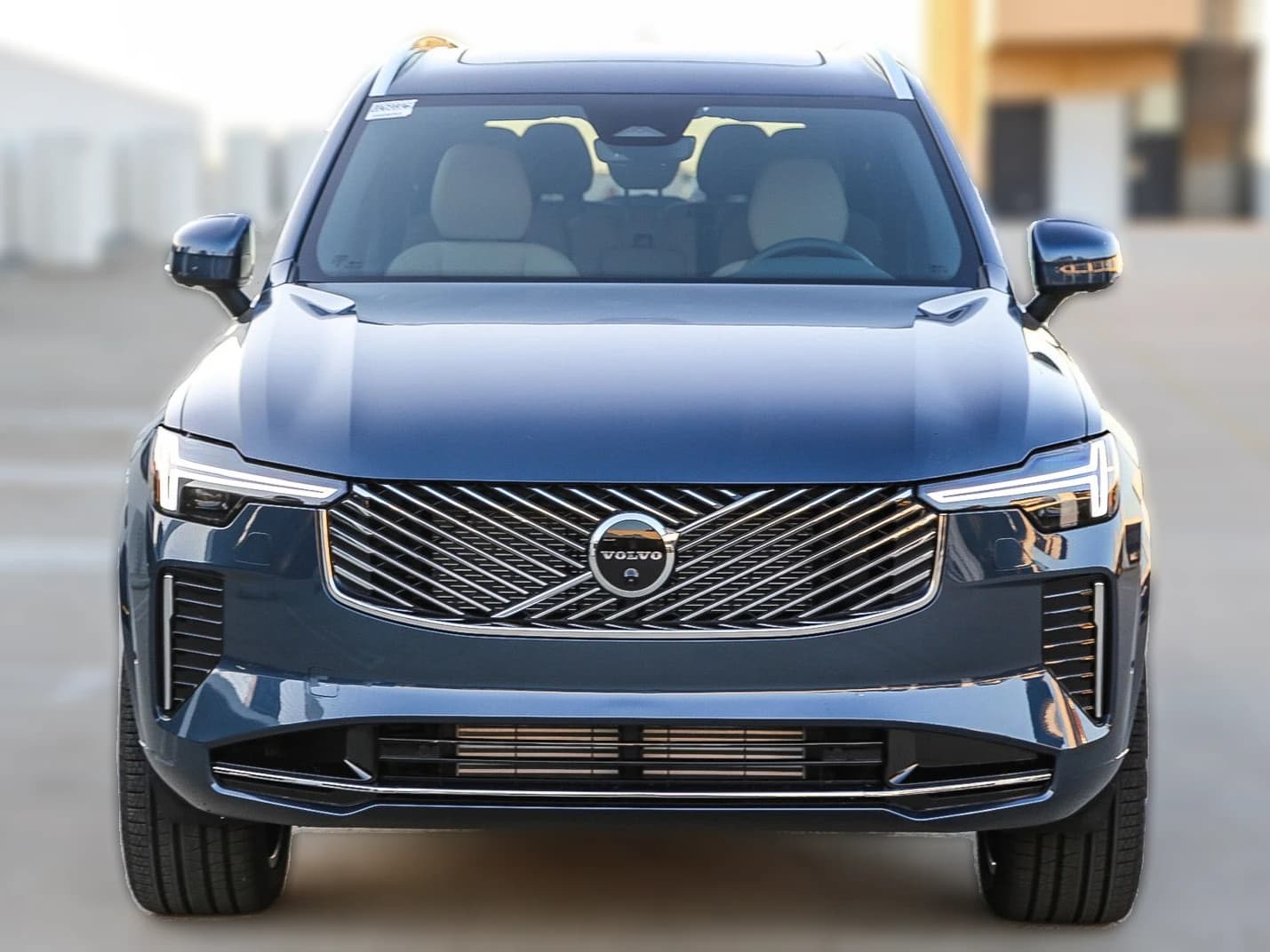 Volvo XC90 Plug-In Hybrid Plus T8 AWD 7-Seater 2026 — side view