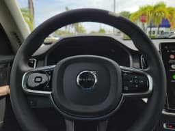 Volvo XC90 Plug-In Hybrid Plus T8 AWD 7-Seater 2026 — side view