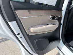 Volvo XC90 Plug-In Hybrid Plus T8 AWD 7-Seater 2026 — side view