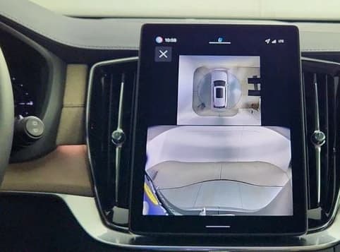 Volvo XC90 Plug-In Hybrid Plus T8 AWD 7-Seater 2026 — side view