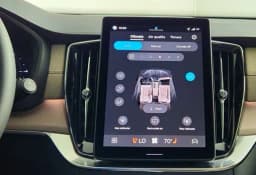 Volvo XC90 Plug-In Hybrid Plus T8 AWD 7-Seater 2026 — side view