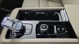 Volvo XC90 Plug-In Hybrid Plus T8 AWD 7-Seater 2026 — side view