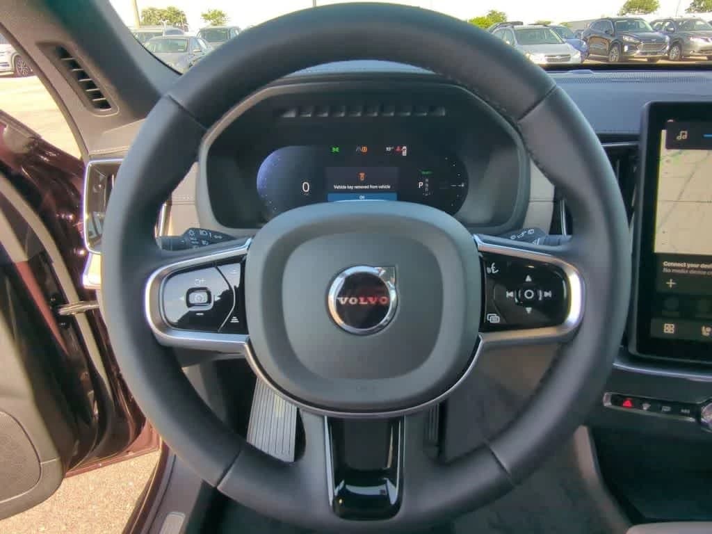 Volvo XC90 Plug-In Hybrid Plus T8 AWD 7-Seater 2026 — side view