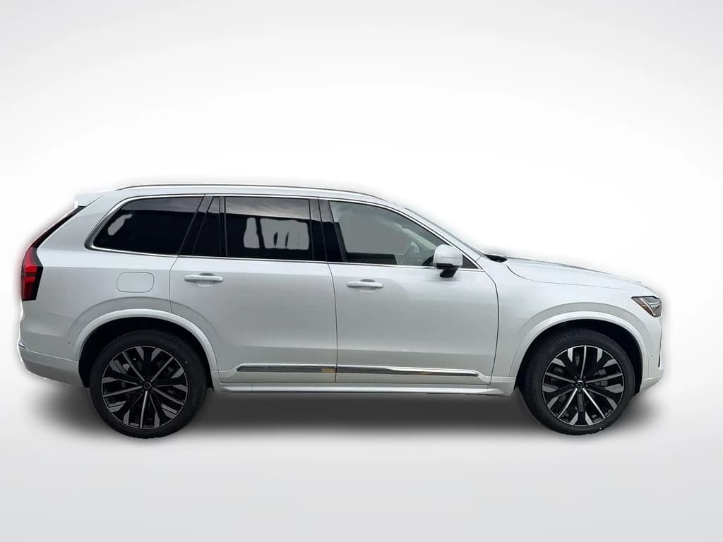 Volvo XC90 Plug-In Hybrid Plus T8 AWD 7-Seater 2026 — side view