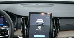 Volvo XC90 Plug-In Hybrid Plus T8 AWD 7-Seater 2026 — side view