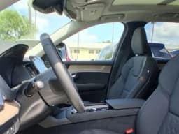 Volvo XC90 Plug-In Hybrid Plus T8 AWD 7-Seater 2026 — side view