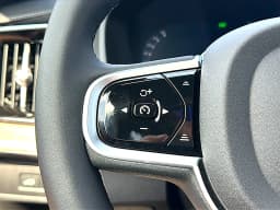 Volvo XC90 Plug-In Hybrid Plus T8 AWD 7-Seater 2026 — side view