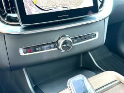 Volvo XC90 Plug-In Hybrid Plus T8 AWD 7-Seater 2026 — side view