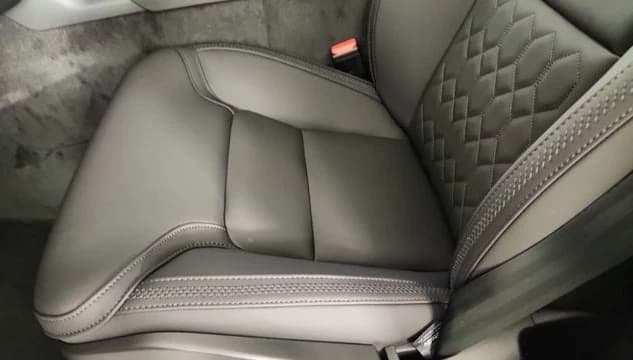 Volvo XC90 Plug-In Hybrid Core T8 AWD 7-Seater 2026 — side view