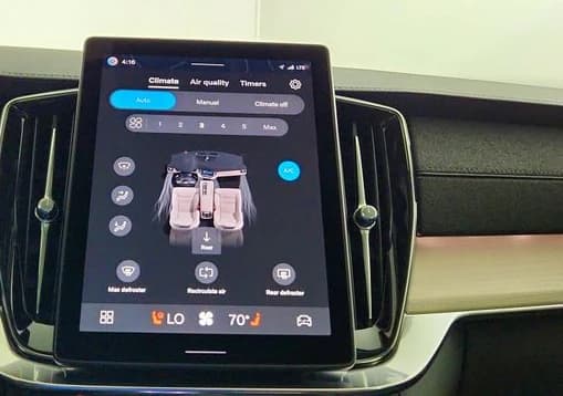 Volvo XC90 Plug-In Hybrid Core T8 AWD 7-Seater 2026 — side view
