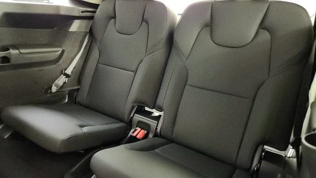 Volvo XC90 Plug-In Hybrid Core T8 AWD 7-Seater 2026 — side view