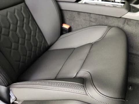 Volvo XC90 Plug-In Hybrid Core T8 AWD 7-Seater 2026 — side view