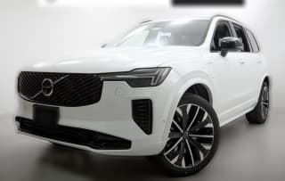 Volvo XC90 Plug-In Hybrid Ultra Dark Theme T8 AWD 7-Seater