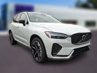 Volvo XC60 Plug-In Hybrid Plus T8 AWD
