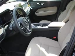 Volvo XC60 Plug-In Hybrid Plus T8 AWD 2026 — side view