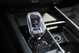 Volvo XC60 Plug-In Hybrid Plus T8 AWD 2026 — side view