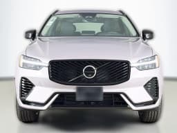 Volvo XC60 Plug-In Hybrid Plus T8 AWD 2026 — side view