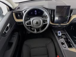 Volvo XC60 Plug-In Hybrid Plus T8 AWD 2026 — side view