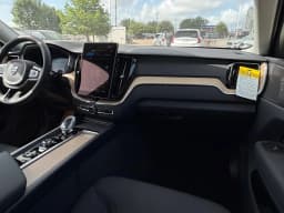 Volvo XC60 Plug-In Hybrid Plus T8 AWD 2026 — side view