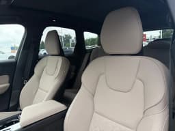 Volvo XC60 Plug-In Hybrid Plus T8 AWD 2026 — side view