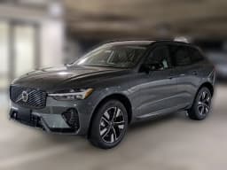 Volvo XC60 Plug-In Hybrid Core T8 AWD 2026 — side view