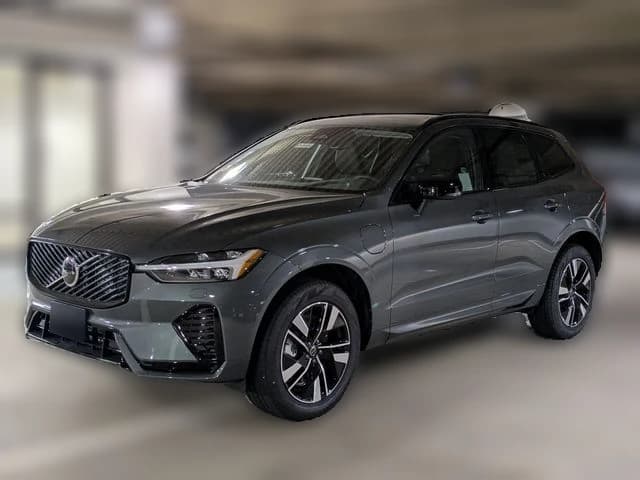 Volvo XC60 Plug-In Hybrid Core T8 AWD 2026 — side view