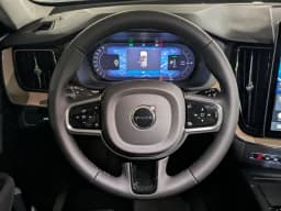 Volvo XC60 Plug-In Hybrid Core T8 AWD 2026 — side view