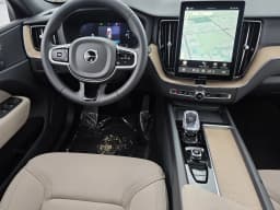 Volvo XC60 Plug-In Hybrid Core T8 AWD 2026 — side view