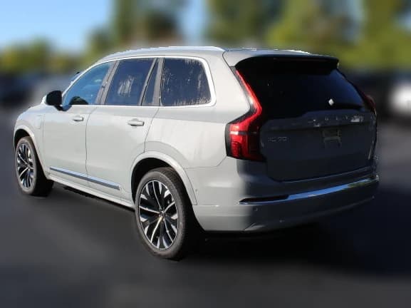 Volvo XC90 Plug-In Hybrid Ultra T8 AWD 6-Seater 2027 — side view