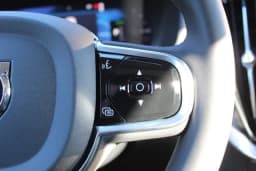 Volvo XC90 Plug-In Hybrid Ultra T8 AWD 6-Seater 2027 — side view