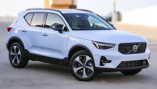 Volvo XC40 Plus B5 AWD