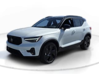 Volvo XC40 Ultra Black Edition B5 AWD