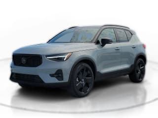 Volvo XC40 Ultra Black Edition B5 AWD