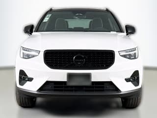Volvo XC40 Ultra Black Edition B5 AWD