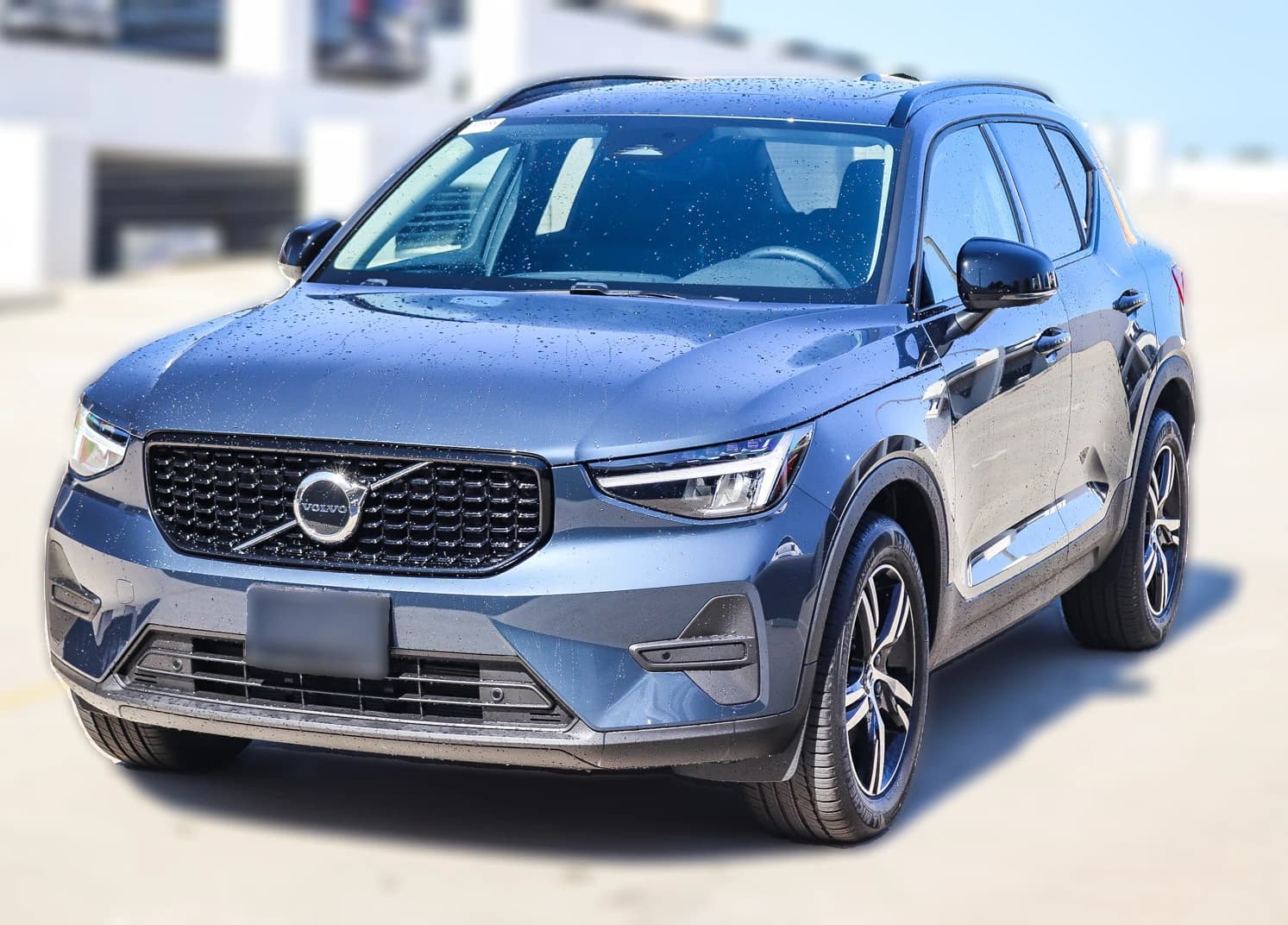 Volvo XC40 Core B5 AWD 2026 — side view