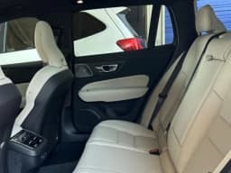 Volvo V60 Cross Country Ultra B5 AWD 2026 — side view