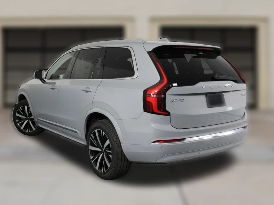 Volvo XC90 Core B5 AWD 7-Seater 2026 — side view