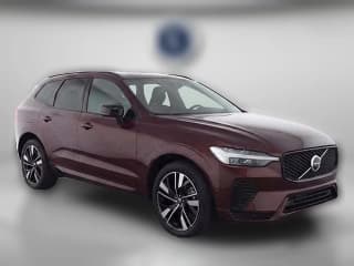 Volvo XC60 Plus B5 AWD
