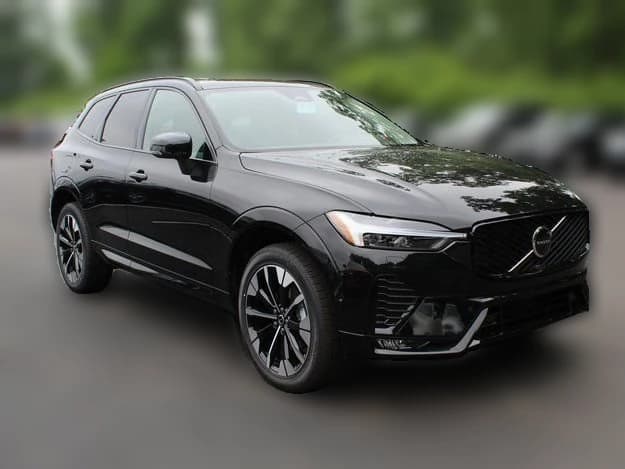 Volvo XC60 Plus B5 AWD 2026 — side view