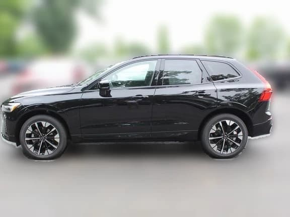 Volvo XC60 Plus B5 AWD 2026 — side view