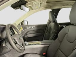 Volvo XC60 Plus B5 AWD 2026 — side view