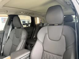 Volvo XC60 Plus B5 AWD 2026 — side view