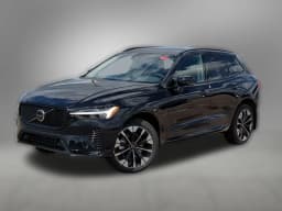 Volvo XC60 Plus B5 AWD 2026 — side view